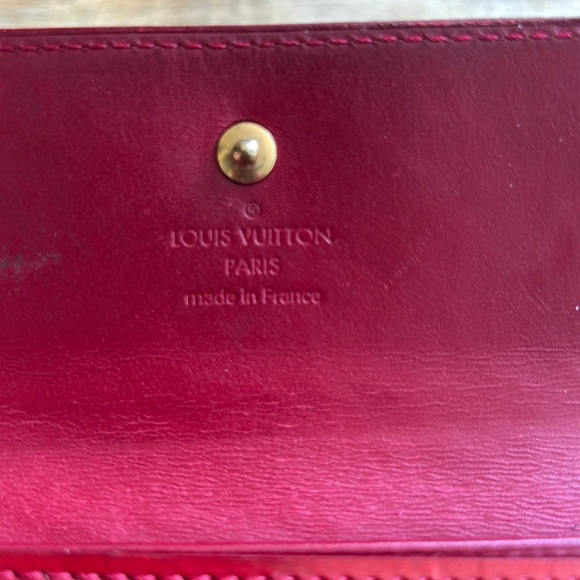 Louis Vuitton Vintage Vernis Double Flap Red Leather Wallet with Chain & Insert - Picture 10 of 17